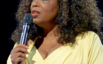 Oprah_in_2014